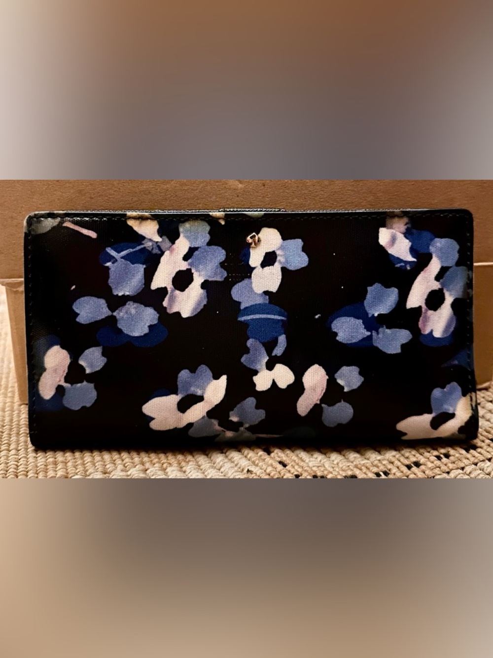 EUC Floral Print Kate Spade Clutch Wallet - Blue and White